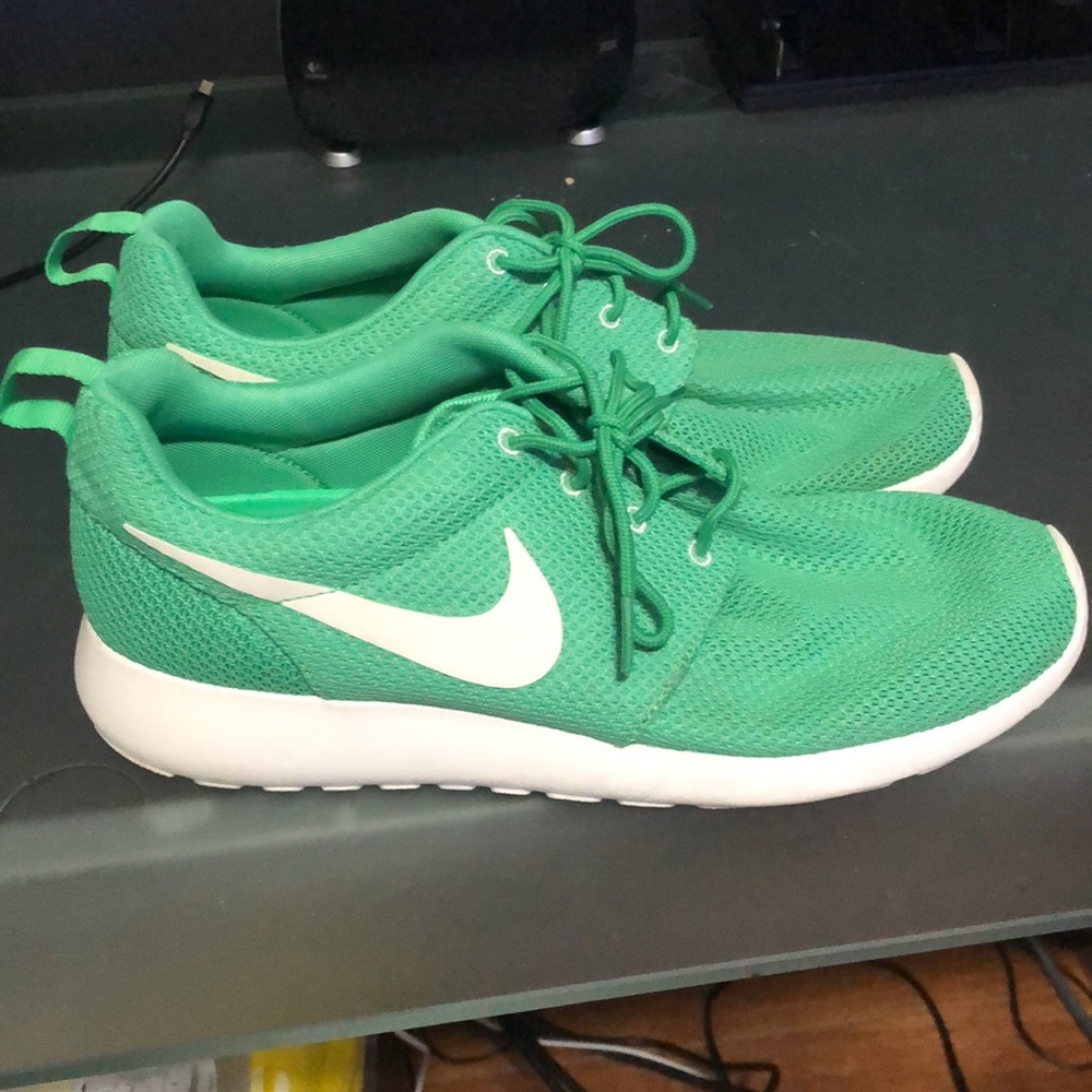 Nike Roshe Run - image 2